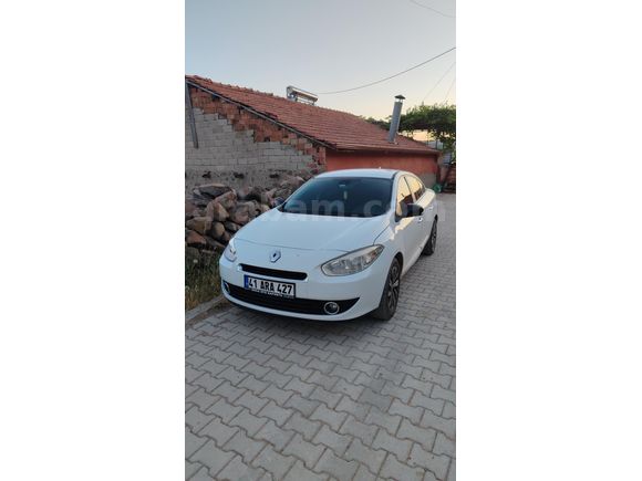 Sahibinden Renault Fluence edc 1.5 dCi Extreme Edition 2012 Model  205.000 km Beyaz