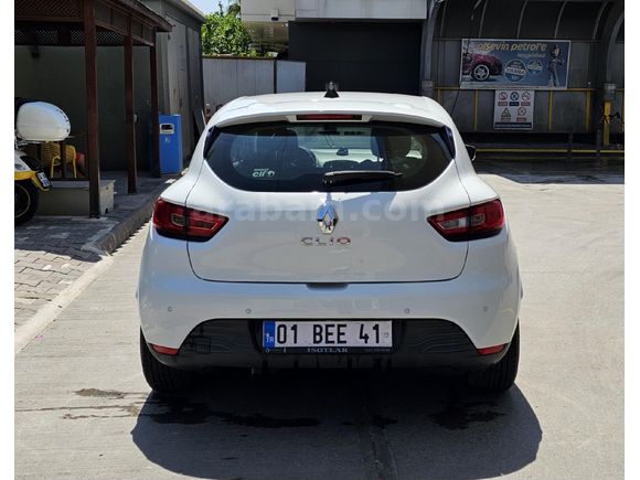 Sahibinden Renault Clio 1.2 Joy 2015 Model  56.000 km Beyaz