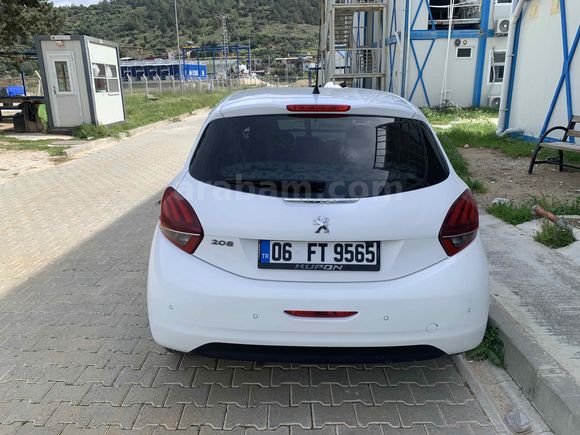 Sahibinden Peugeot 208 1.2 PureTech Active 2015 Model 
