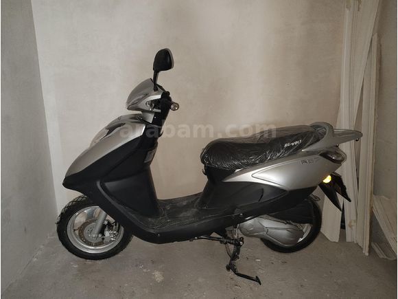 Sahibinden Revolt R S7