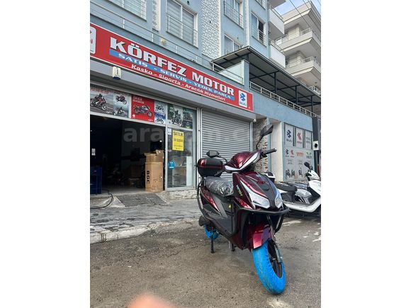 YUKİ WİNDY ELEKTRİKLİ SCHOOTER.