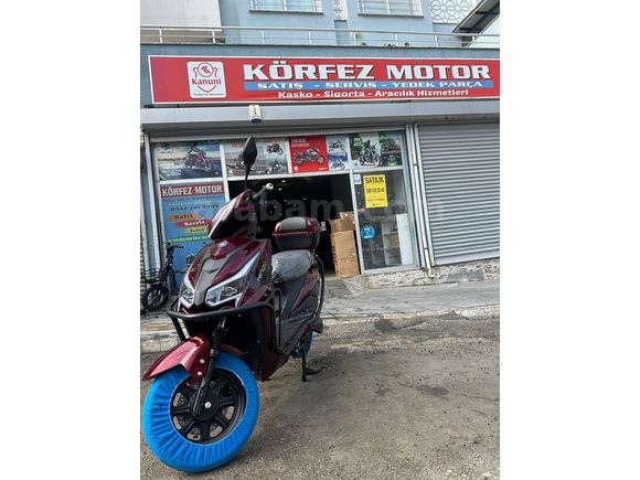YUKİ WİNDY ELEKTRİKLİ SCHOOTER.