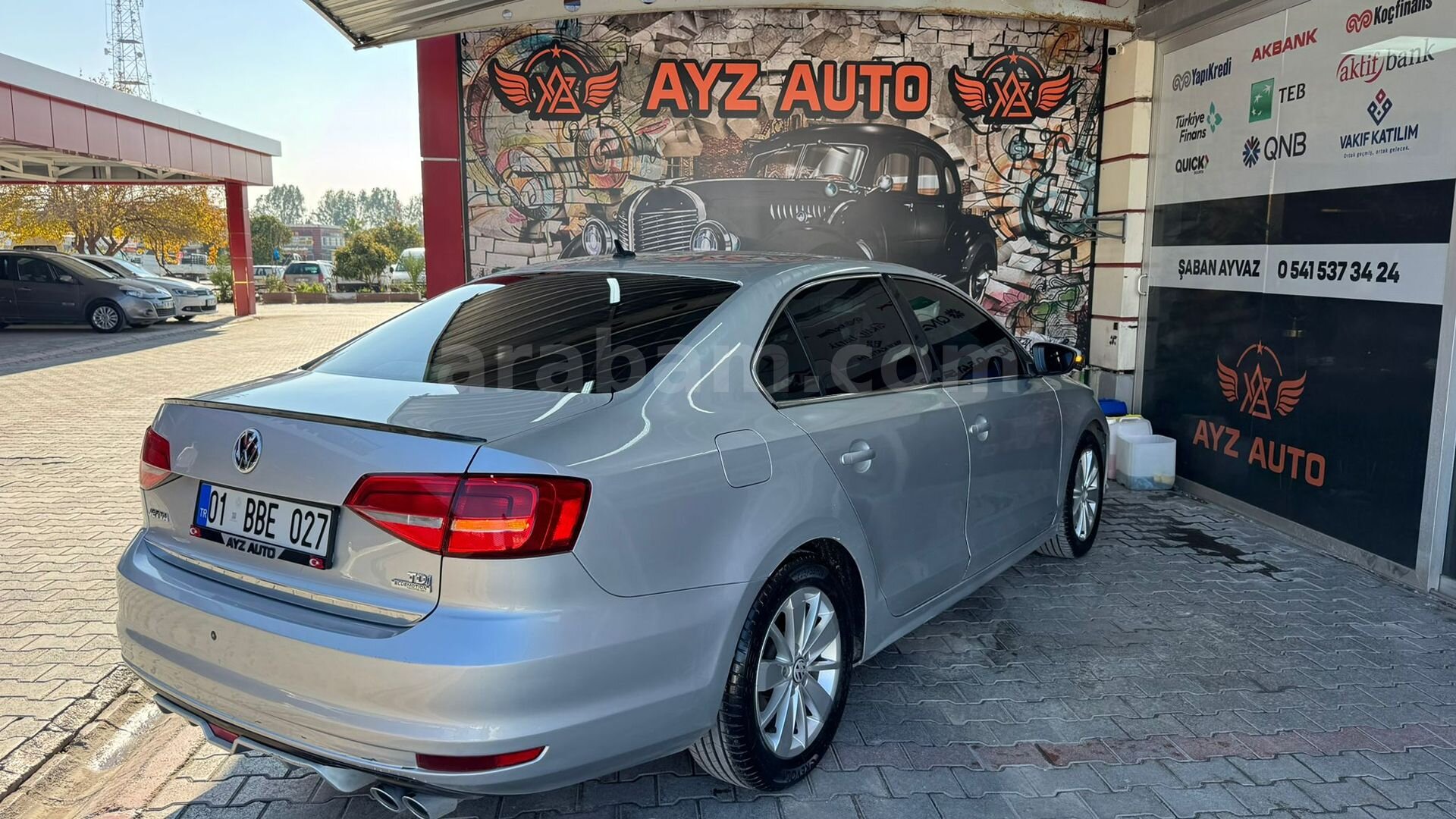 Galeriden Volkswagen Jetta 1.6 TDi Trendline 2015 Model Adana 355.000 km Gri (metalik) 4