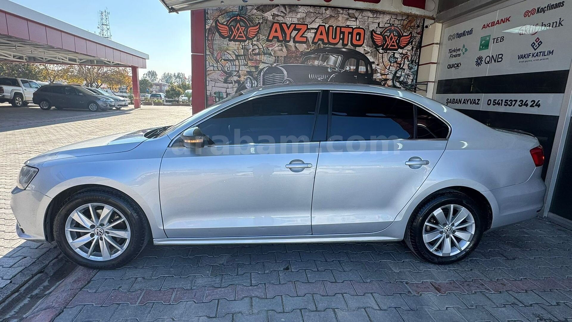 Galeriden Volkswagen Jetta 1.6 TDi Trendline 2015 Model Adana 355.000 km Gri (metalik) 3