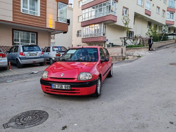Sahibinden Renault Clio 1.6 RTE 2000 Model