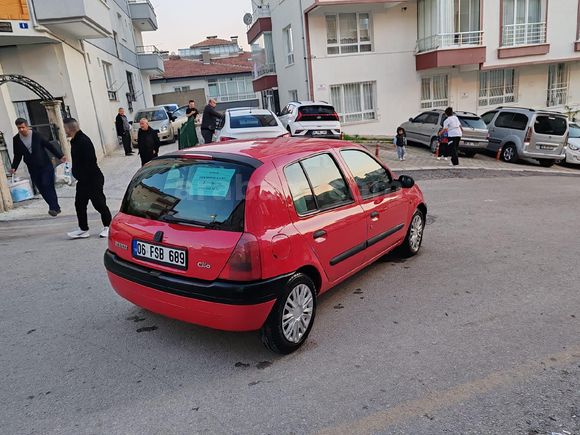 Sahibinden Renault Clio 1.6 RTE 2000 Model