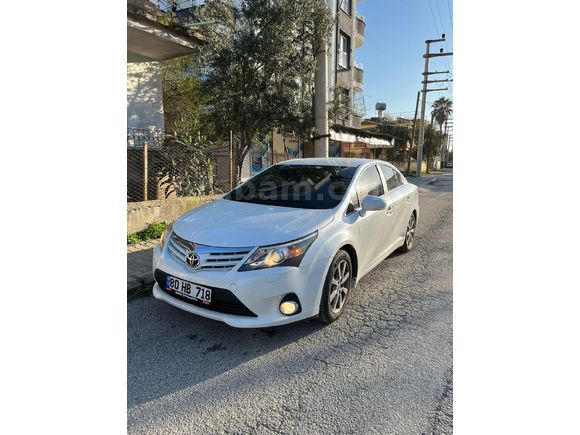 Sahibinden Toyota Avensis 1.6 Elegant Extra 2013 Model