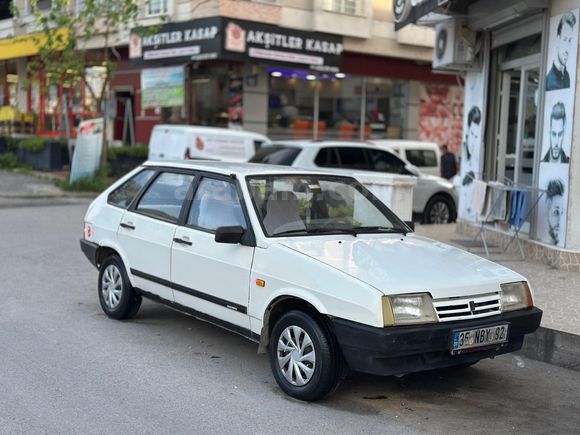 Galeriden Lada Samara 1.5 1993 Model İzmir