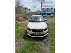 Sahibinden Skoda Fabia 1.2 Ambiente Dynamic 2014 Model