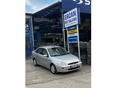 Sahibinden Ford Focus 1.6 Ghia 2000 Model 