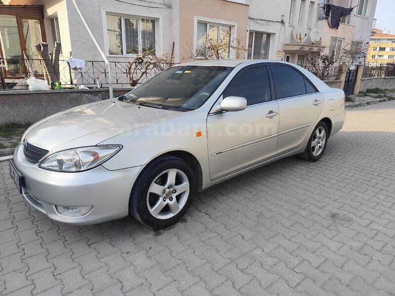 Sahibinden Toyota Camry 2.4 GL 2003 Model Eskişehir 450.000 km Gri (Gümüş)