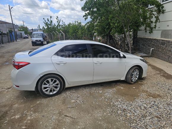 Galeriden Toyota Corolla 1.4 D-4D Advance 2014 Model Adıyaman