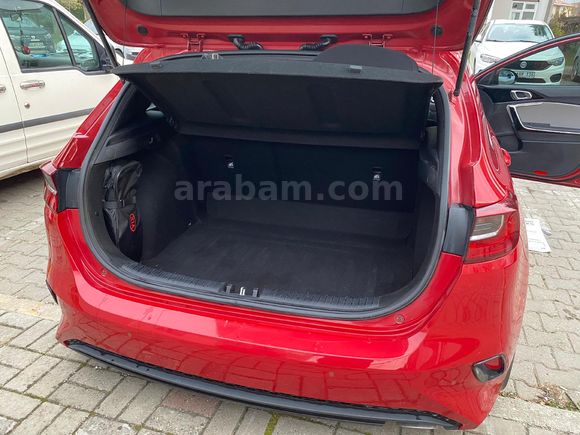 Sahibinden Kia Ceed 1.6 CRDi Elegance 2019