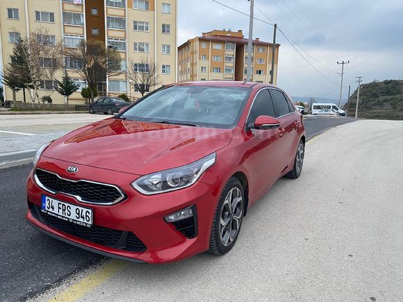 Sahibinden Kia Ceed 1.6 CRDi Elegance 2019