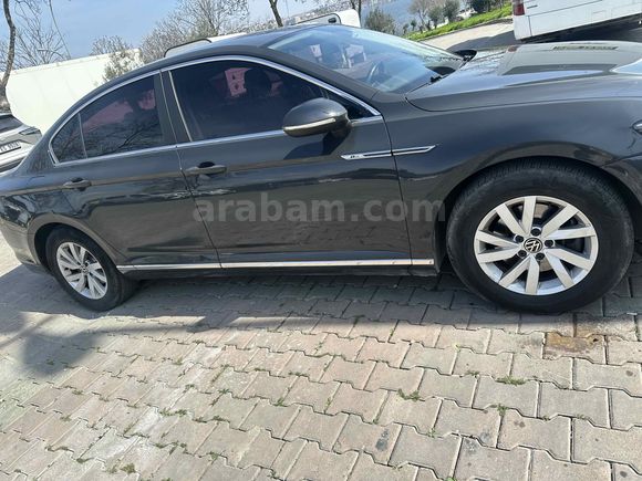 Sahibinden Volkswagen Passat 1.5 TSi Business 2021 Model  68.000 km Siyah