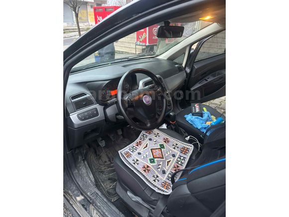 Sahibinden Fiat Punto Grande 1.3 Multijet Dynamic 2009 Model 