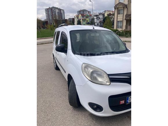 Sahibinden Renault Kangoo Multix 1.5 dCi Touch 2014 Model
