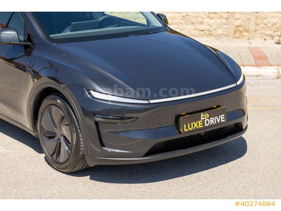 LUXE DRİVEDAN PREMİUM EAP'LI EMSALSİZ TESLA MODEL Y