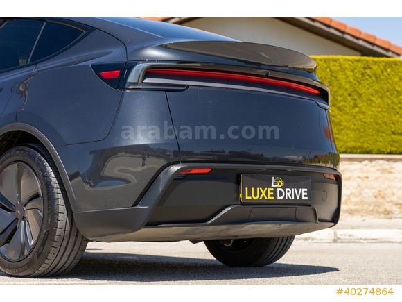 LUXE DRİVEDAN PREMİUM EAP'LI EMSALSİZ TESLA MODEL Y