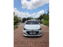 Sahibinden Hyundai i20 1.4 CRDi Style 2015 Model