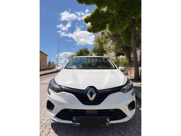 HATASIZ BOYASIZ TRAMERSİZ Renault Clio  2021 Model 