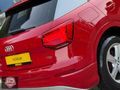 YILDIZLAR | AUDİ Q2 1.6 TDİ DESİGN CAM TAVAN