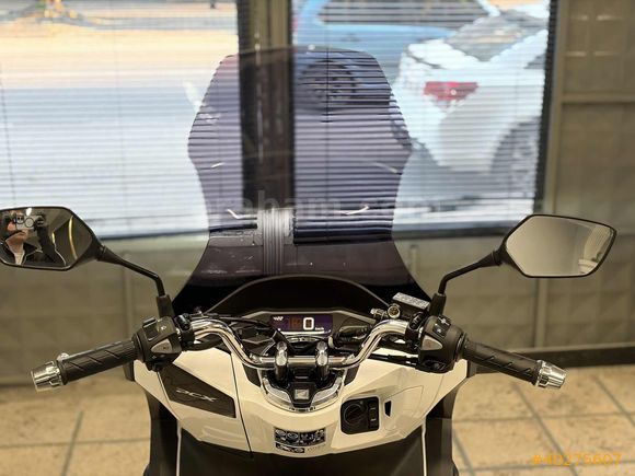 Ful aksesuarlı PCX 125