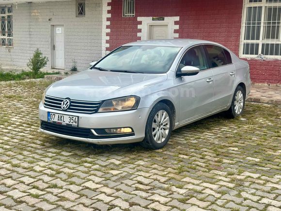 Galeriden Volkswagen Passat 1.6 TDi BlueMotion Comfortline 2011 Model Mardin
