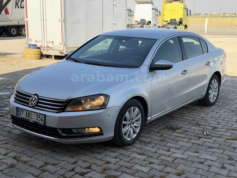 Galeriden Volkswagen Passat 1.6 TDi BlueMotion Comfortline 2011 Model Mardin 385.000 km Gri (Gümüş)