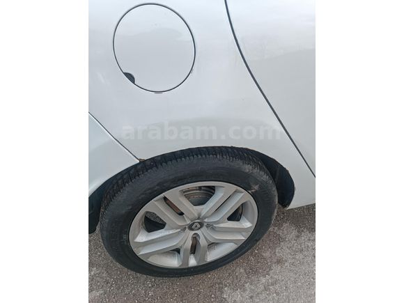 Sahibinden Renault Clio 1.5 dCi Joy 2017 Model  280.000 km Beyaz