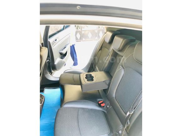 Galeriden hatasız Renault Megane 1.5 dCi Icon 2017 Model araç mersinde