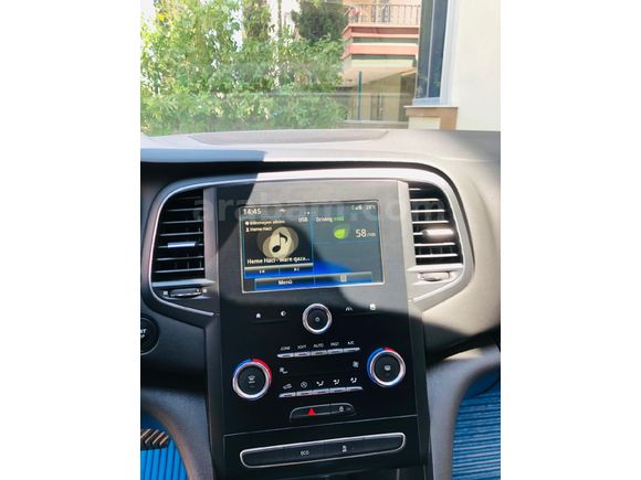Galeriden hatasız Renault Megane 1.5 dCi Icon 2017 Model araç mersinde