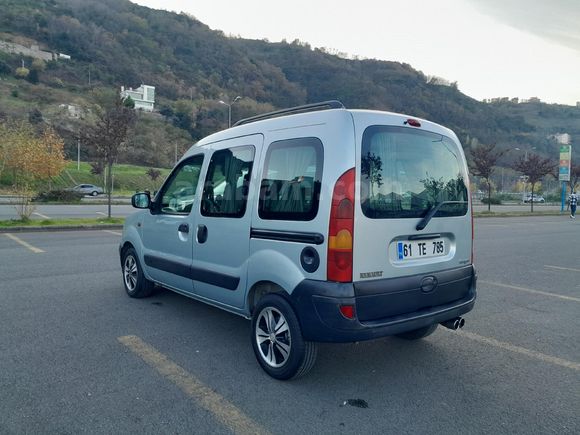 HATASIZ 1.5DCI 2005 MODEL RENAULT KANGO