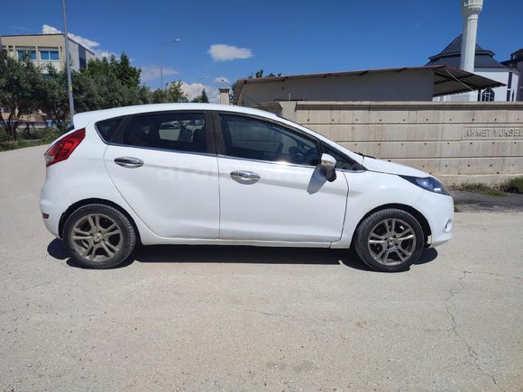 Sahibinden Ford Fiesta 1.25 My 2011 Model
