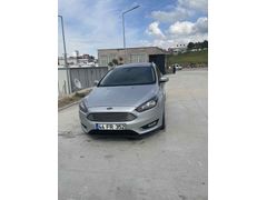HATASIZ BOYASIZ FOCUS  Titanium 2017 Model  18 çıkışlı 177.000 km gümüş gri