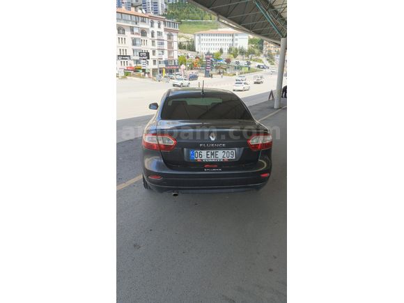 Sahibinden Renault Fluence 1.6 Extreme 2011 Model