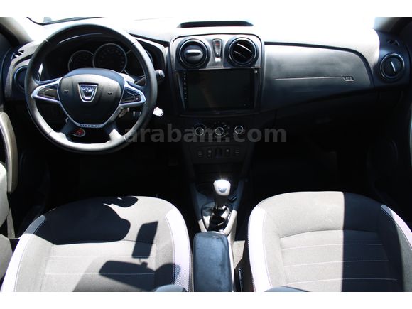 Dacia Sandero 1.5DCİ STEPWAY EASY-R 