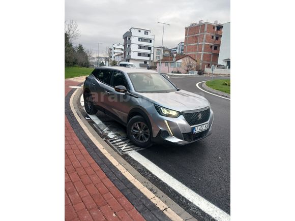 Sahibinden Peugeot 2008 1.2 PureTech Active 2022 Model  39.000 km Gri