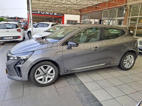 2024 CLIO EVOLOTION OTOMATİK BOYASIZ
