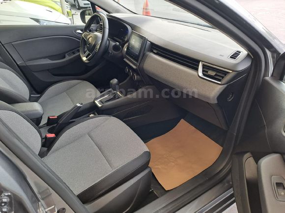 2024 CLIO EVOLOTION OTOMATİK BOYASIZ