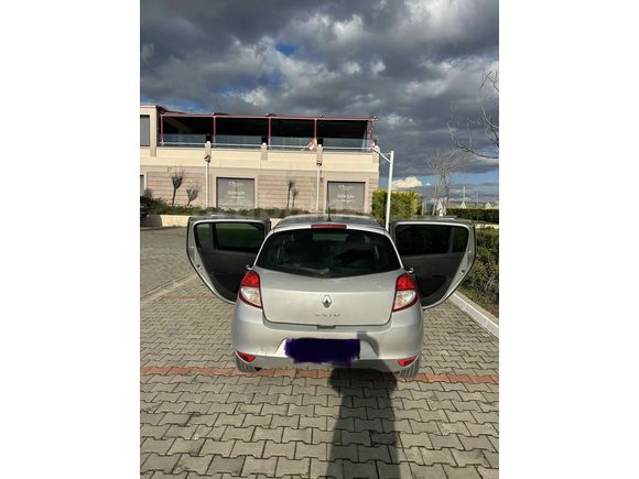 Sahibinden Renault Clio 1.2 Expression 2010 Model 
