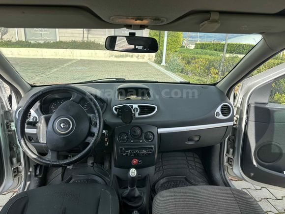 Sahibinden Renault Clio 1.2 Expression 2010 Model 