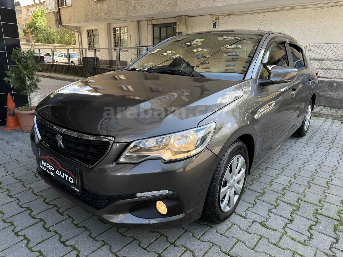 Galeriden Peugeot 301 1.6 BlueHDI Active 2018 Model Kayseri 188.000 km Gri 3