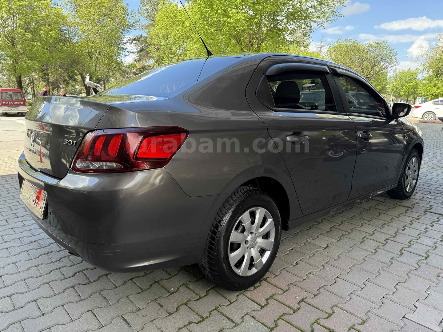 Galeriden Peugeot 301 1.6 BlueHDI Active 2018 Model Kayseri 188.000 km Gri 6