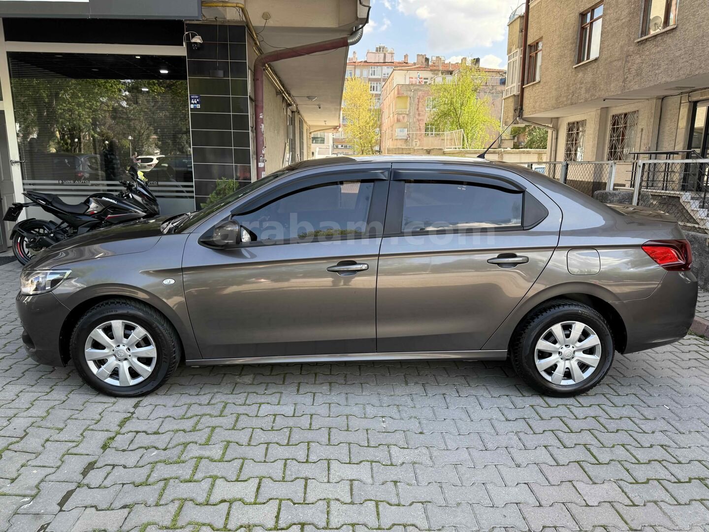 Galeriden Peugeot 301 1.6 BlueHDI Active 2018 Model Kayseri 188.000 km Gri 4