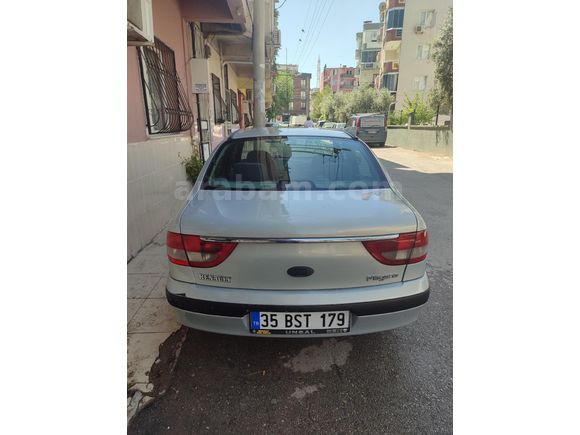 Sahibinden Renault Megane 1.6 RXi 2002 Model