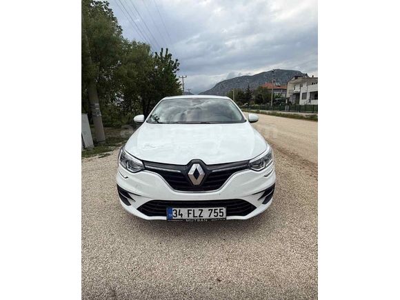 Galeriden Renault Megane 1.5 Blue DCI Touch 2022 Model Burdur