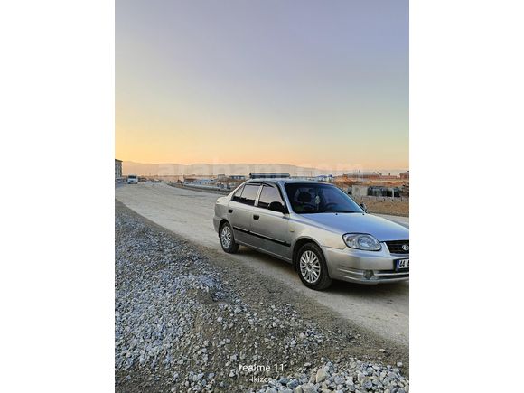 Sahibinden Hyundai Accent 1.5 CRDi Admire 2004 Model