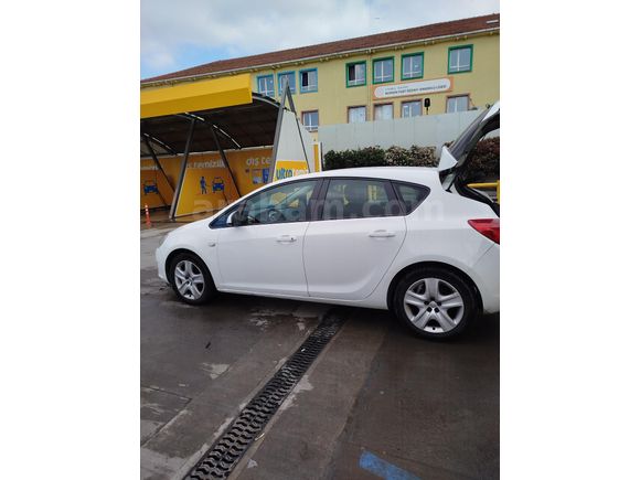 Sahibinden Opel Astra 1.6 Edition 2012 Model