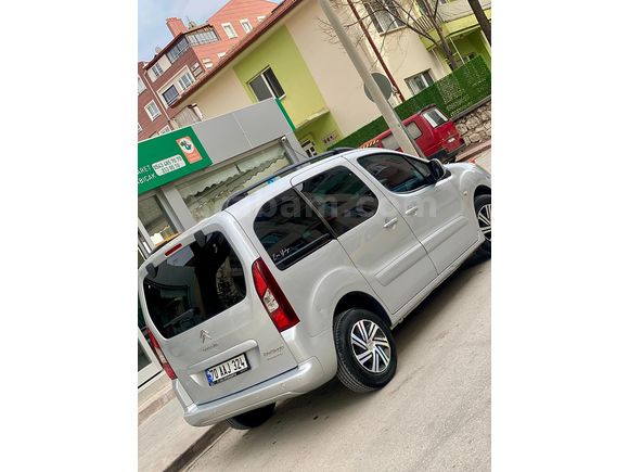 CİTROEN BERLİNGO 2018 MODEL 86 BİNDE TEMİZ DEĞİŞENSİZ